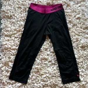 Nike Pro leggings